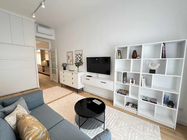 Eladó lakás Budapest VI. kerület 35 nm