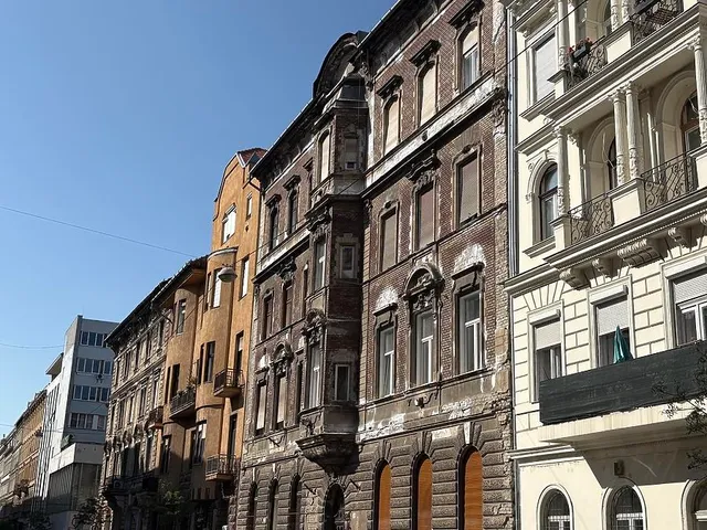 Eladó kereskedelmi és ipari ingatlan Budapest VI. kerület 114 nm