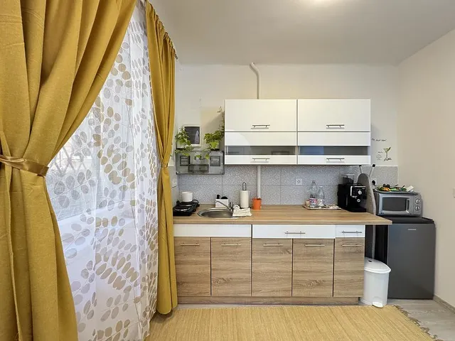 Kiadó lakás Budapest VI. kerület 30 nm