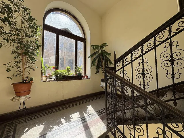 Eladó lakás Budapest VI. kerület 81 nm