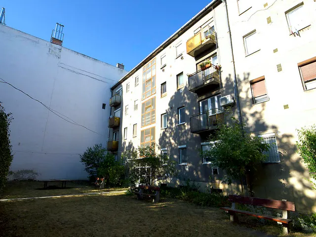 Eladó lakás Budapest VIII. kerület, Századosnegyed 46 nm