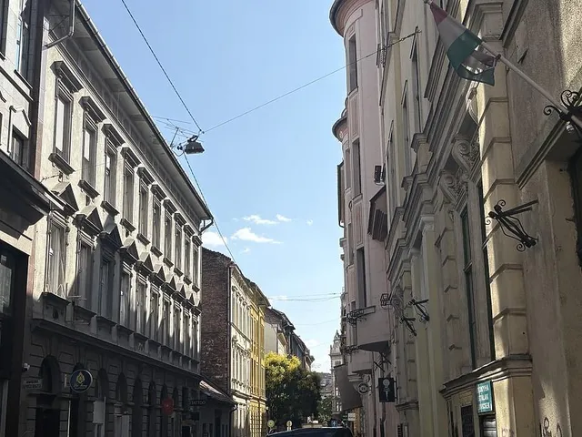 Eladó lakás Budapest VI. kerület 44 nm