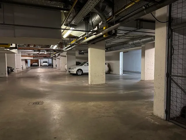 Eladó garázs Budapest X. kerület, Ligettelek 14 nm