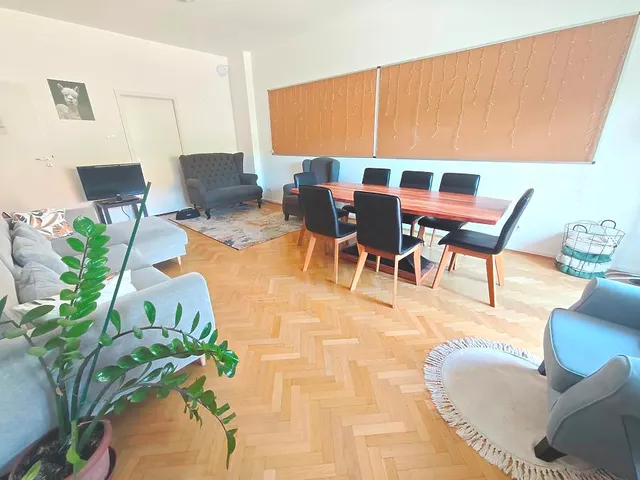 Eladó ház Budapest II. kerület, Lipótmező 400 nm