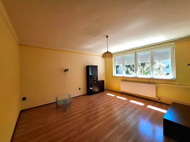 Eladó lakás Budapest X. kerület, Óhegy 74 nm