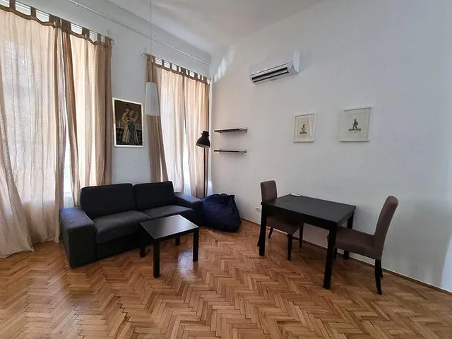 Kiadó lakás Budapest V. kerület, Belváros 53 nm