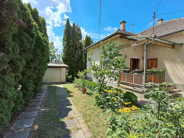Eladó ház Budapest XVI. kerület, Sashalom 105 nm