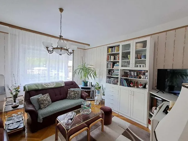 Eladó ház Budapest XVI. kerület, Sashalom 105 nm