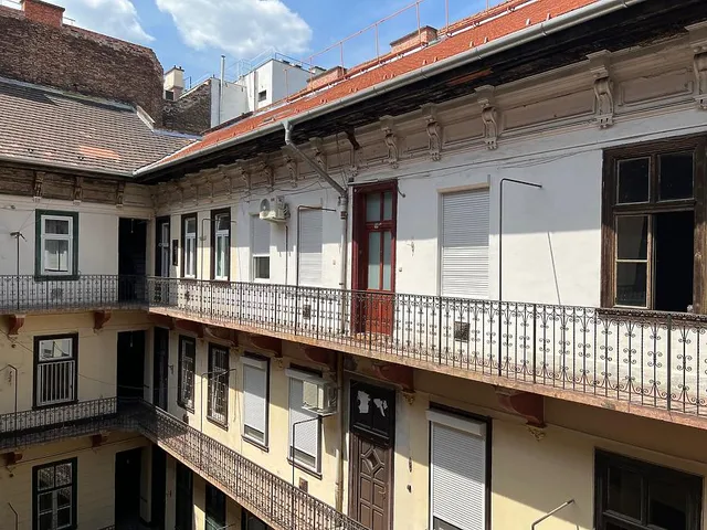Eladó lakás Budapest VI. kerület, Csengery utca 72 88 nm