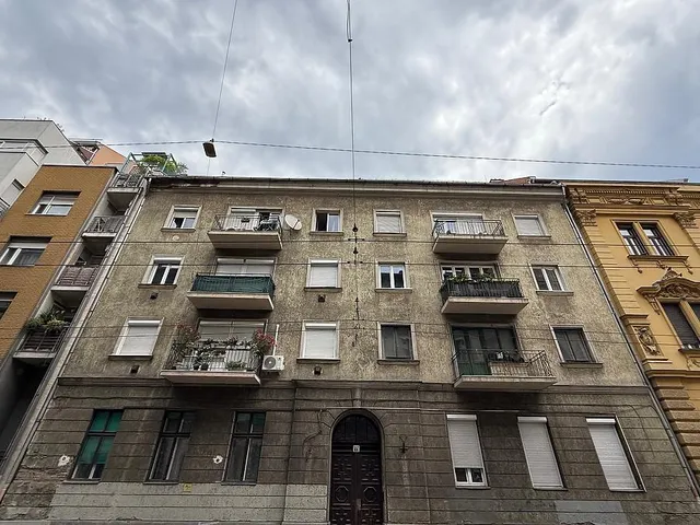 Eladó lakás Budapest VI. kerület 62 nm