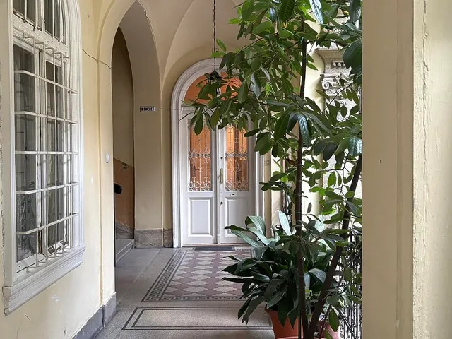 Eladó lakás Budapest VI. kerület 112 nm