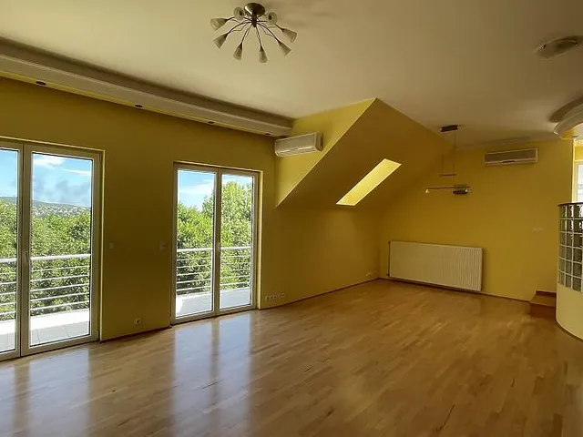 Eladó lakás Budapest XII. kerület, Istenhegy 146 nm