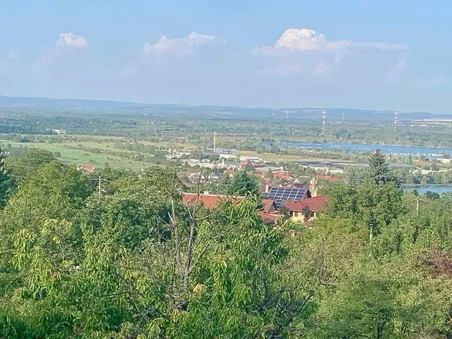 Eladó telek Budakalász 784 nm