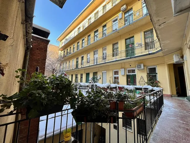 Eladó lakás Budapest VII. kerület 79 nm