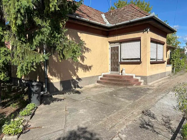 Eladó ház Dunakeszi 90 nm
