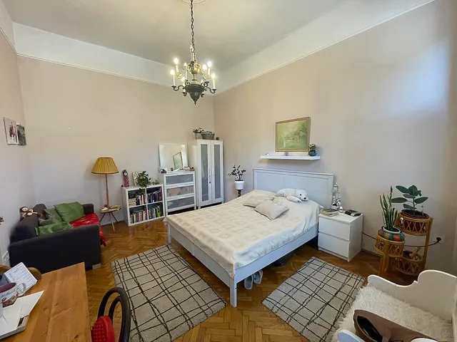 Eladó lakás Budapest IV. kerület, Újpest, Deák Ferenc utca 210 nm