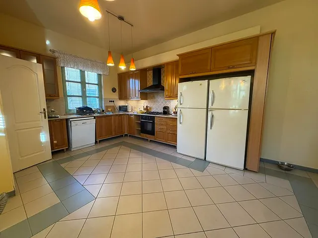 Eladó ház Dunakeszi 255 nm