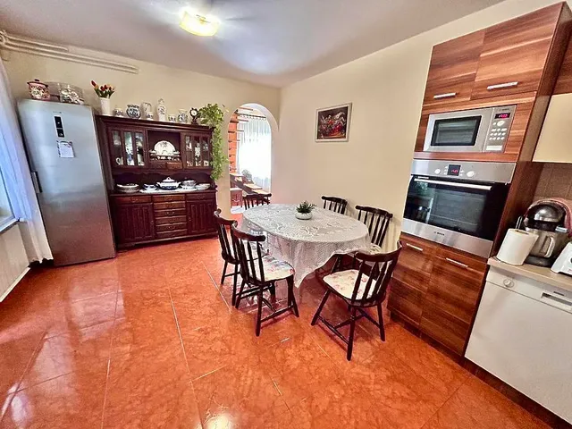 Eladó ház Vác 123 nm