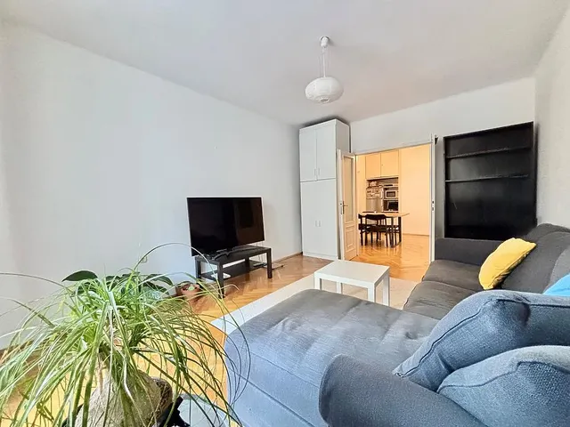Eladó lakás Budapest II. kerület, Országút 77 nm