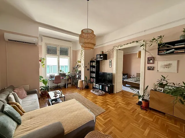 Eladó lakás Budapest II. kerület, Országút 84 nm