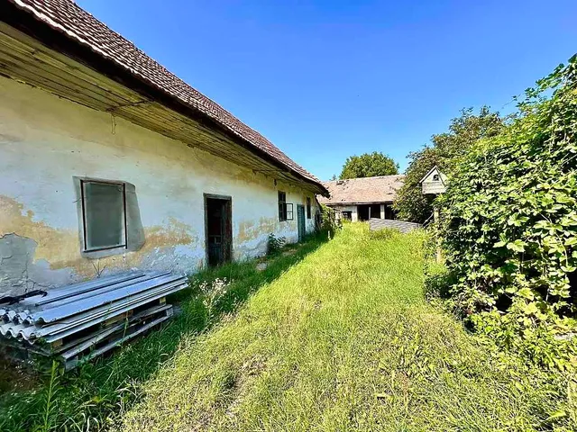 Eladó telek Vác 1150 nm