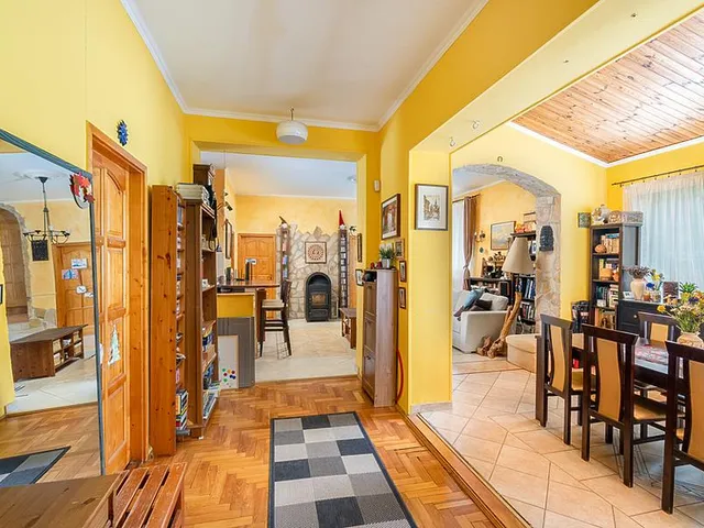 Eladó lakás Budapest III. kerület, Rómaifürdő 165 nm