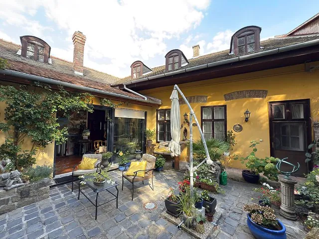 Eladó ház Szentendre 179 nm