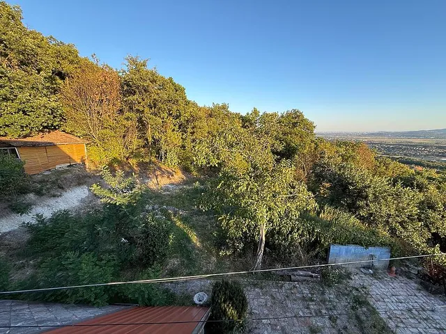 Eladó telek Szentendre 689 nm