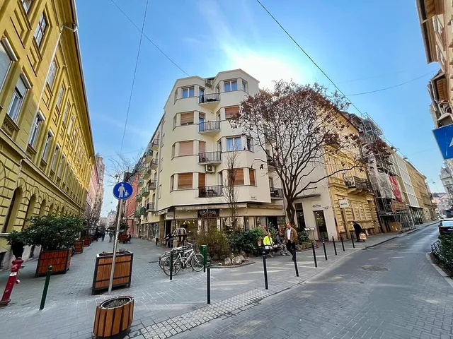 Eladó lakás Budapest VI. kerület 57 nm