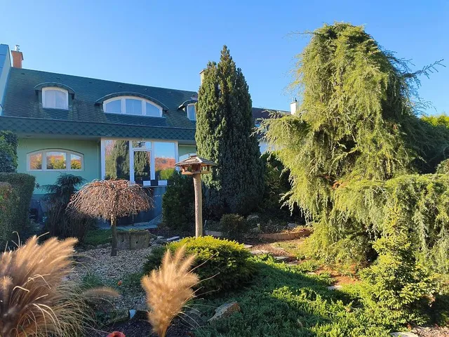 Eladó ház Budapest XVII. kerület, Rákoskert 153 nm