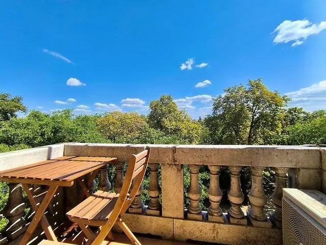 Eladó lakás Budapest II. kerület 90 nm
