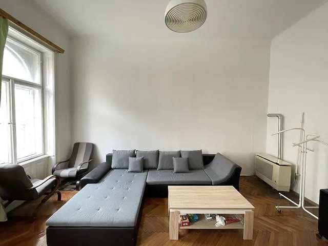 Eladó lakás Budapest VI. kerület 71 nm