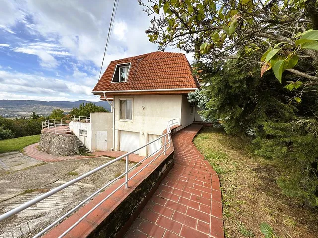 Eladó lakás Szentendre 109 nm