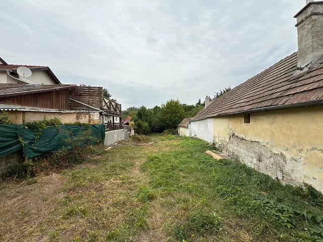 Eladó telek Szentendre 626 nm