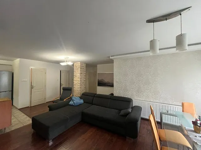 Eladó lakás Budapest IX. kerület, Viola utca 85 nm