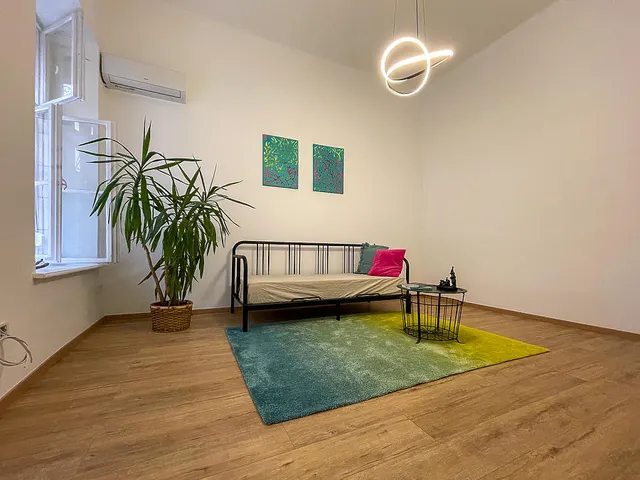 Eladó lakás Budapest VIII. kerület, Népszínháznegyed, Kenyérmező utca 36 nm