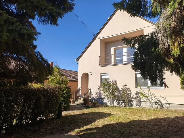 Eladó ház Budapest XVII. kerület, Rákoskert 145 nm