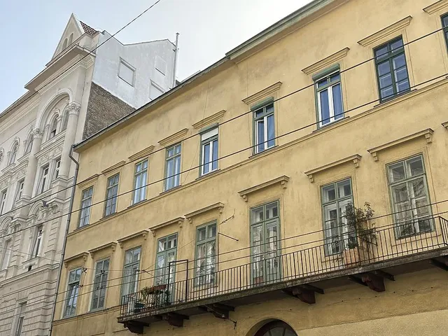 Eladó lakás Budapest VII. kerület, Király utca 154 nm