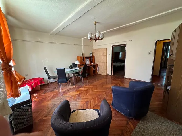 Eladó lakás Budapest X. kerület, Laposdűlő 51 nm