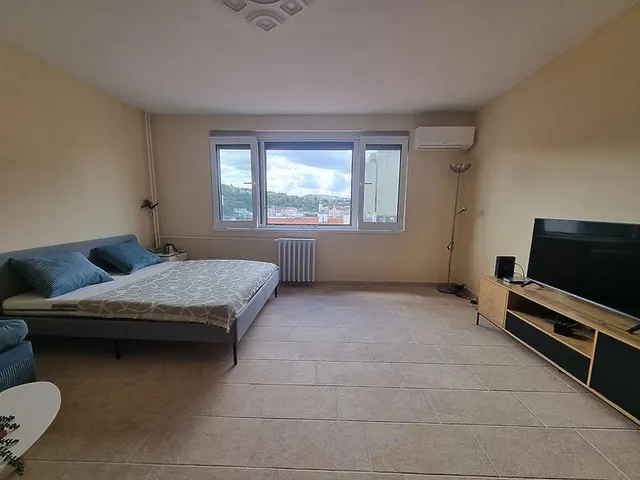 Kiadó lakás Budapest V. kerület, Belváros, Aranykéz utca 42 nm