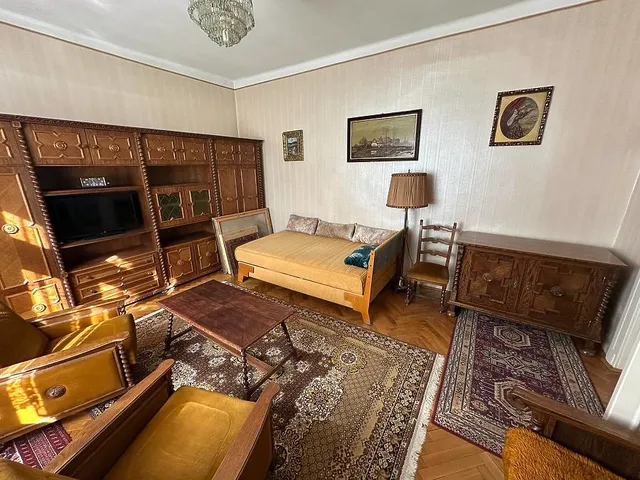 Eladó kereskedelmi és ipari ingatlan Budapest IV. kerület, Újpest 110 nm