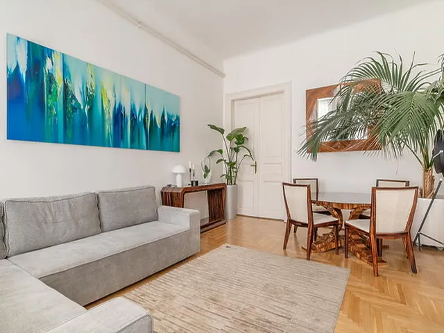 Eladó lakás Budapest VI. kerület 73 nm