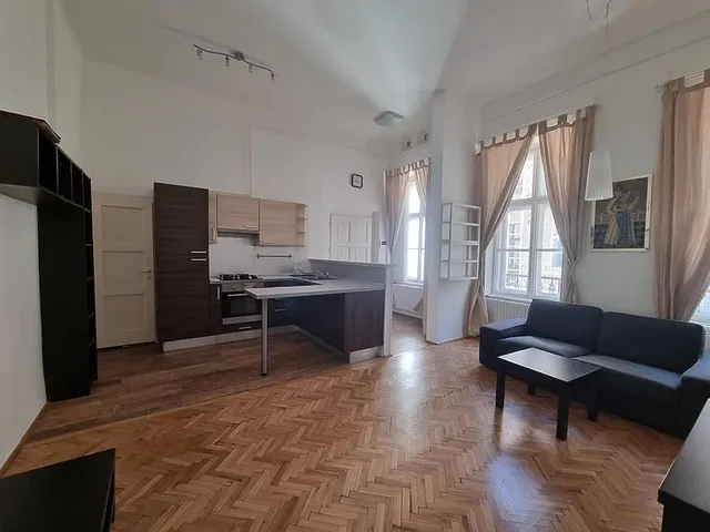 Kiadó lakás Budapest V. kerület, Belváros 53 nm