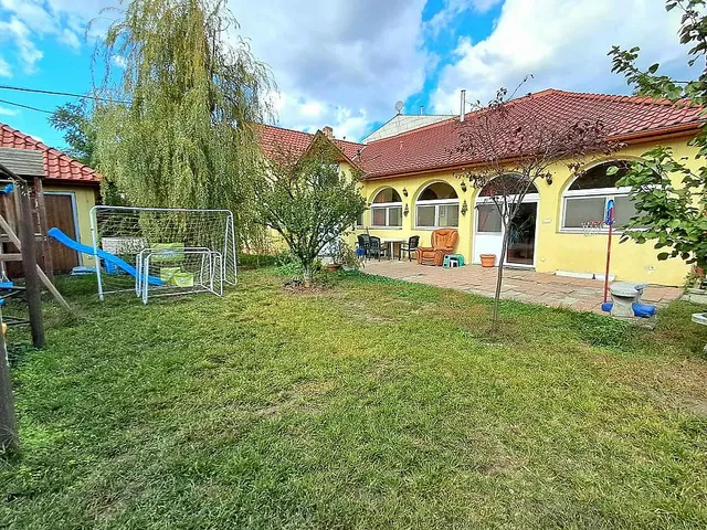 Eladó ház Budapest XV. kerület, Rákospalota 119 nm