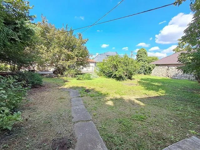 Eladó telek Budapest XVI. kerület, Sashalom 623 nm