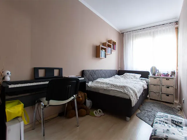 Eladó lakás Budapest XXI. kerület, Krizantém utca 62 nm