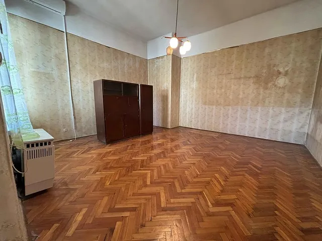 Eladó lakás Budapest VI. kerület, Izabella utca 64 nm