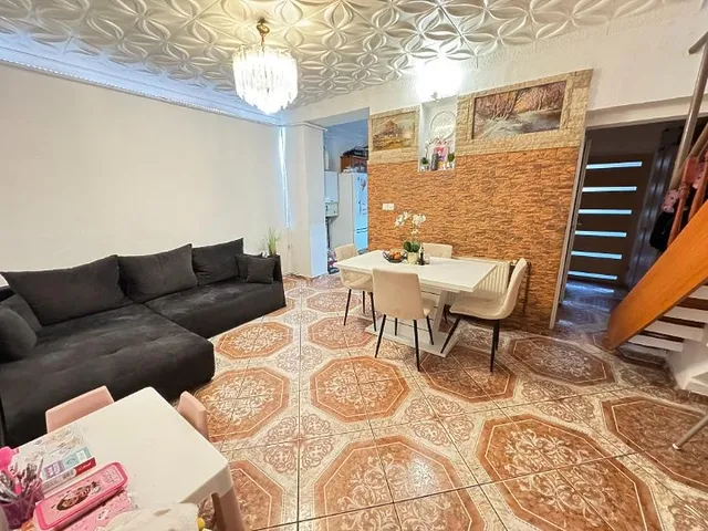 Eladó ház Budapest IV. kerület, Újpest 120 nm