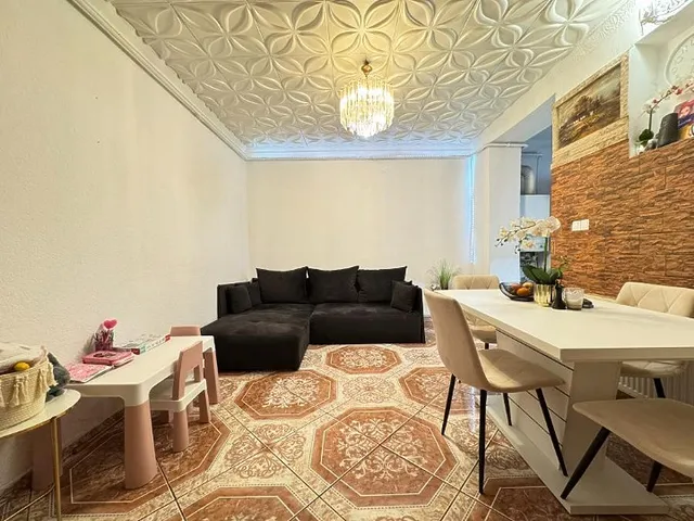 Eladó ház Budapest IV. kerület, Újpest 120 nm