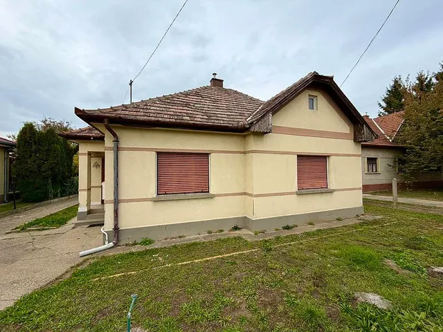 Eladó ház Vác 67 nm